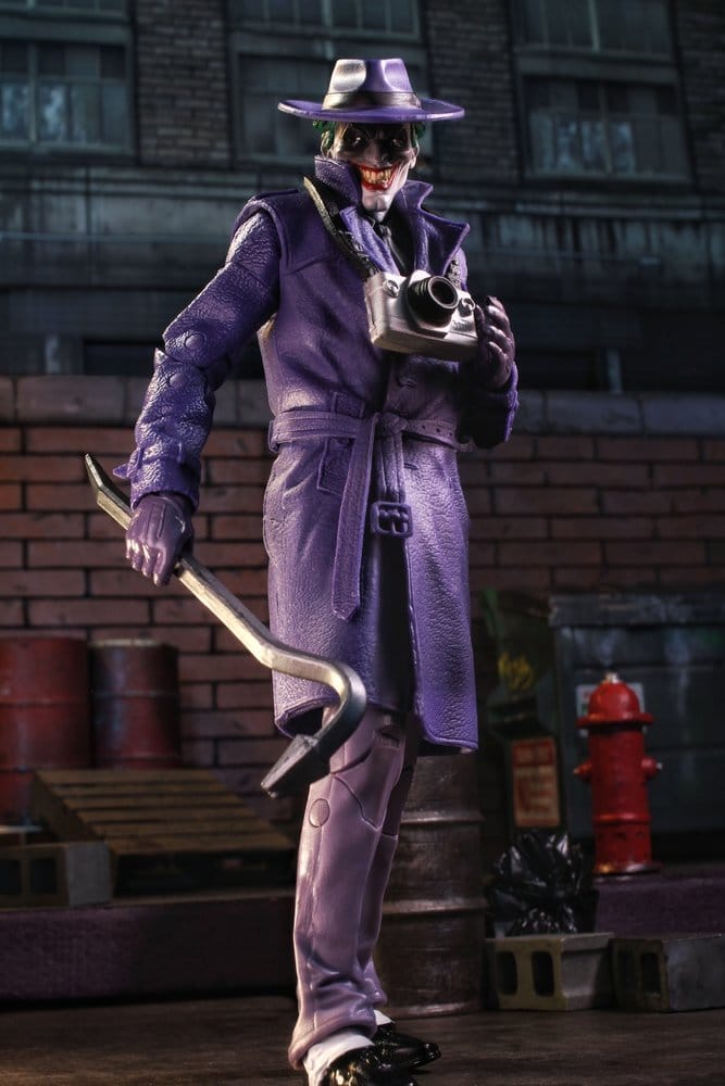 McFarlane Toys DC Multiverse Batman Three Jokers The Joker The Comedian McFarlane Vault Collection Actionfigur