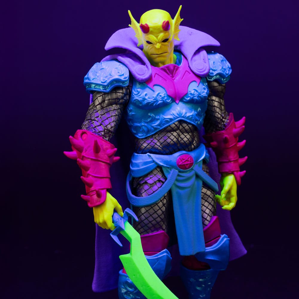McFarlane Toys DC Multiverse Demon Knights The Demon Black Light Edition Gold Label Actionigur