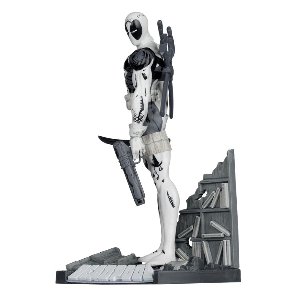 McFarlane Toys Marvel Collection Deadpool The New Mutants Gold Label 1/10 Statue