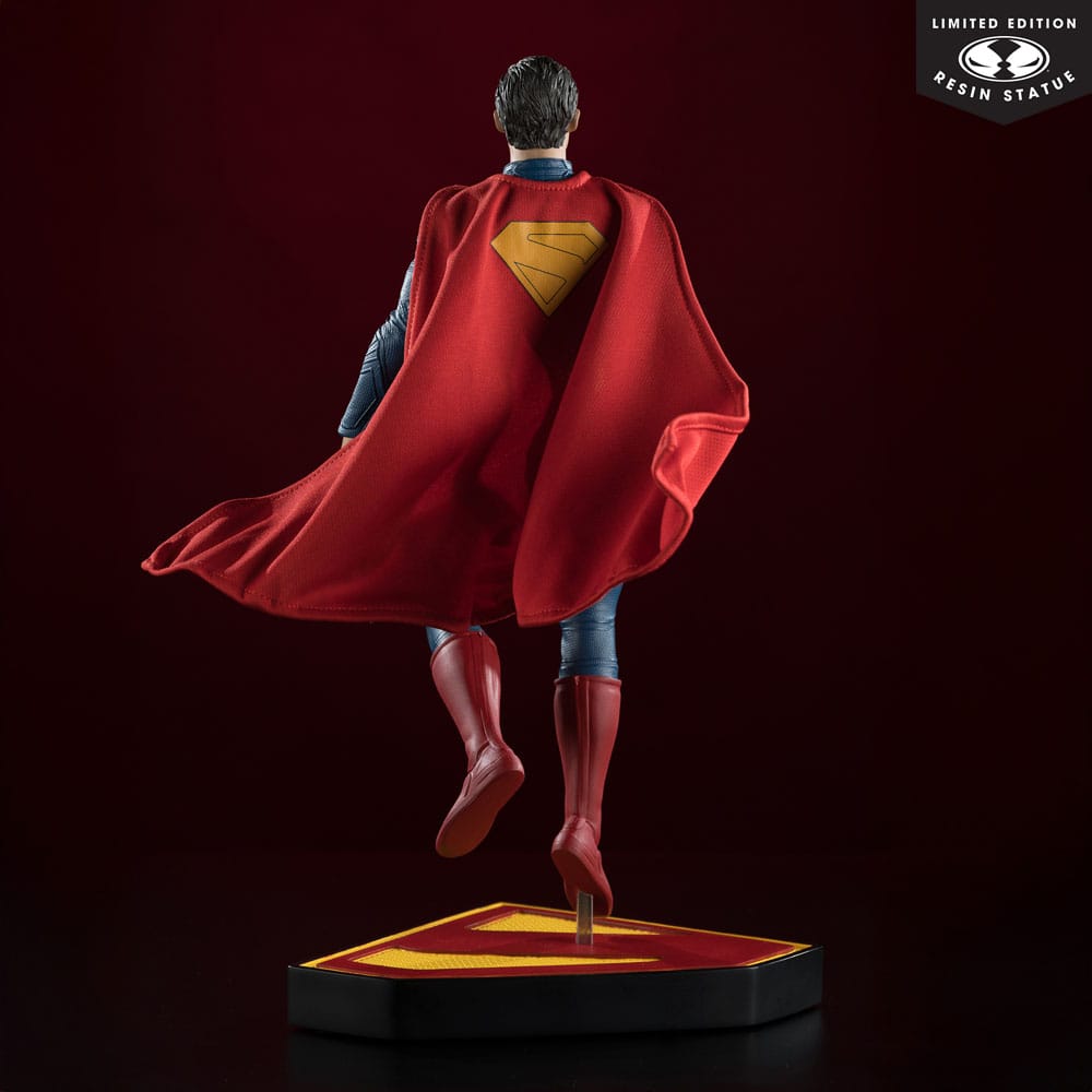 McFarlane Toys Superman (2025) DC Direct 1/6 Statue