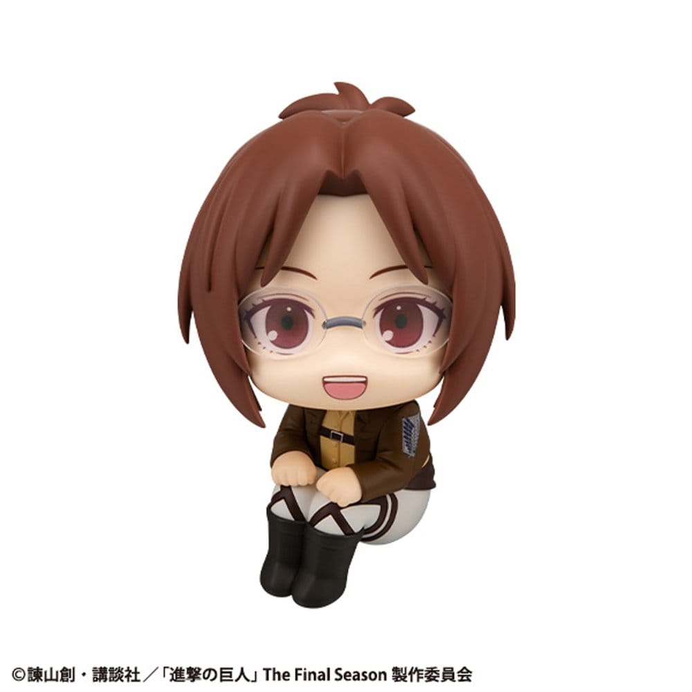 Megahouse Attack On Titan Look Up Hange Zoe & Erwin Smith Statuen
