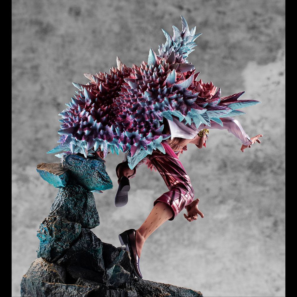 Megahouse One Piece Heavenly Demon Donquixote Doflamingo P.O.P SA-Maximum Statue