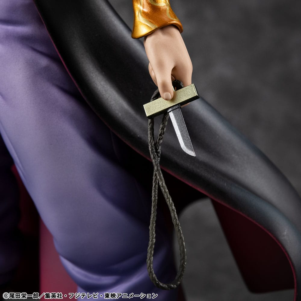 Megahouse One Piece P.O.P SA-MAXIMUM Hawk Eye Dracule Mihawk Ver. R Statue