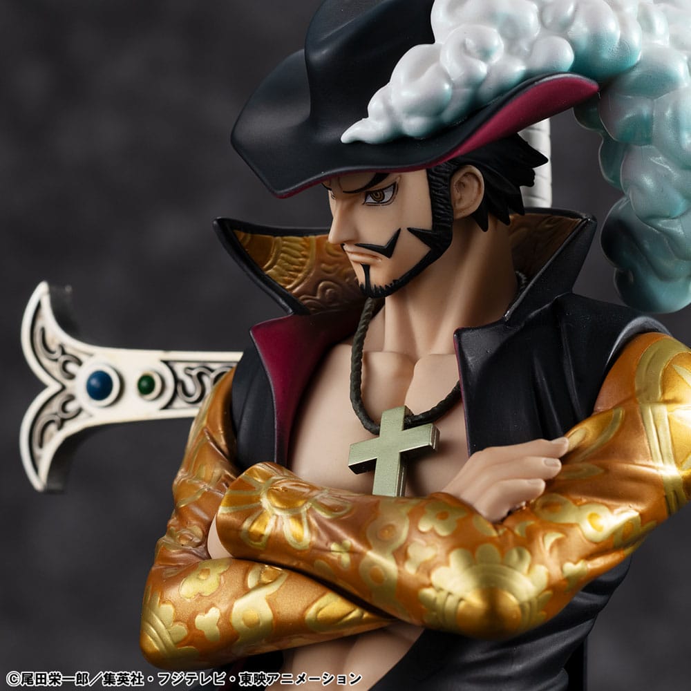 Megahouse One Piece P.O.P SA-MAXIMUM Hawk Eye Dracule Mihawk Ver. R Statue
