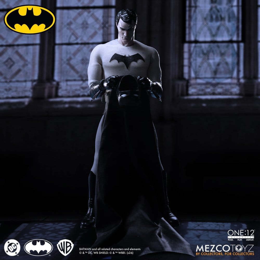 Mezco Toys DC Comics Batman Year One 1/12 Actionfigur