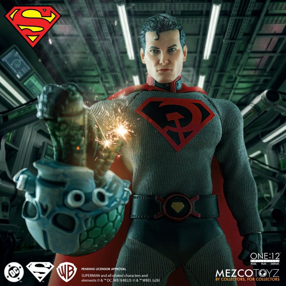 Mezco Toys DC Comics Collective Superman Red Son One:12 1/12 Actionfigur