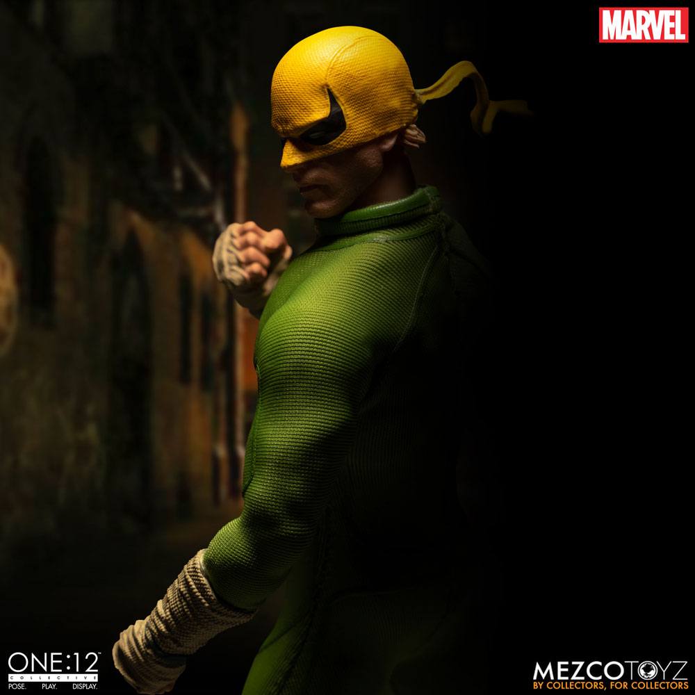 Mezco Toys Marvel Comics Iron Fist One:12 Collective 1/12 Actionfigur