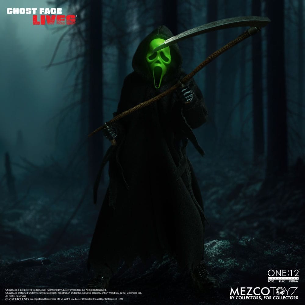 Mezco Toyz Scream - Ghost Face One:12 16 cm Actionfigur