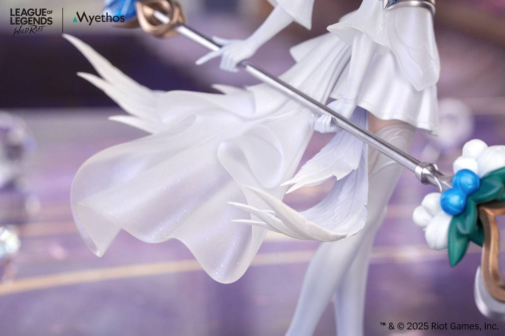 Myethos League of Legends Gift+ Lux (Crystal Rose Ver.) 1/8 Statue
