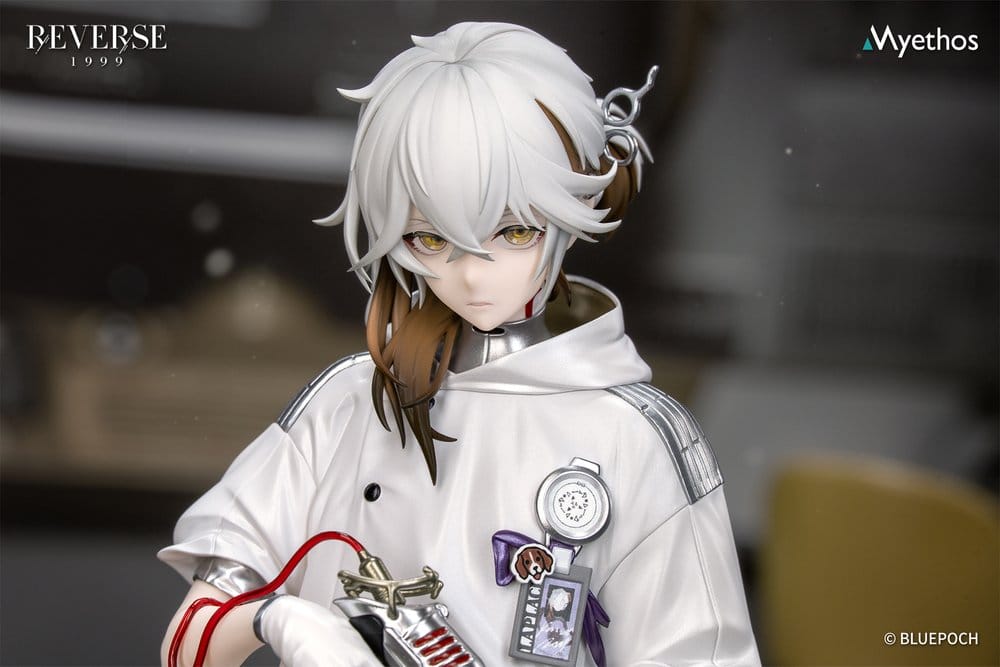 Myethos Reverse 1999 Medicine Pocket Gift+ Figur