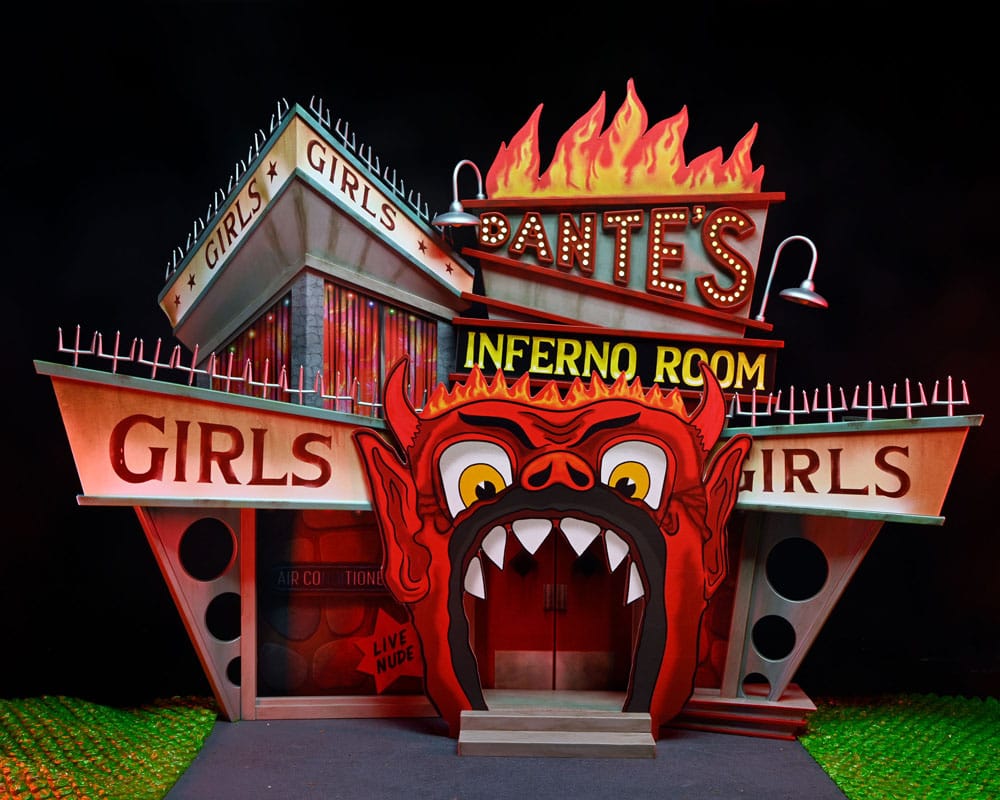 NECA Beetlejuice (1988) Diorama Trenchcoat with Spikes Inferno Room Deluxe Set