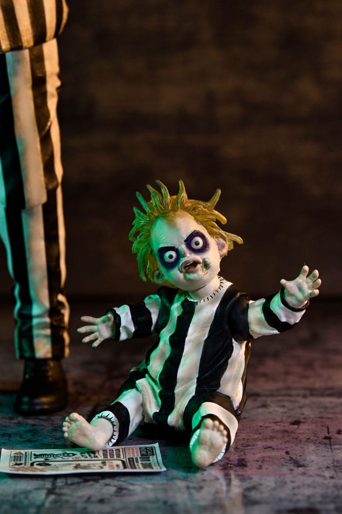 NECA Beetlejuice Beetlejuice Ultimate Striped Suit Actionfigur