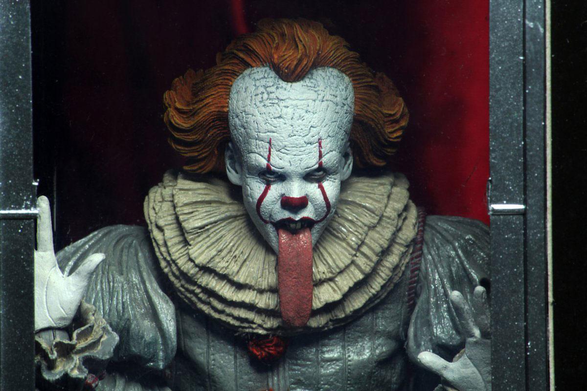 NECA Es Kapitel 2 Ultimate Pennywise Actionfigur