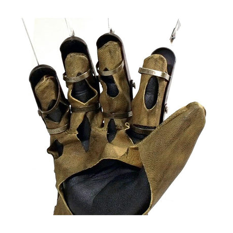NECA Nightmare on Elm Street Freddy Krueger Glove Prop Replica