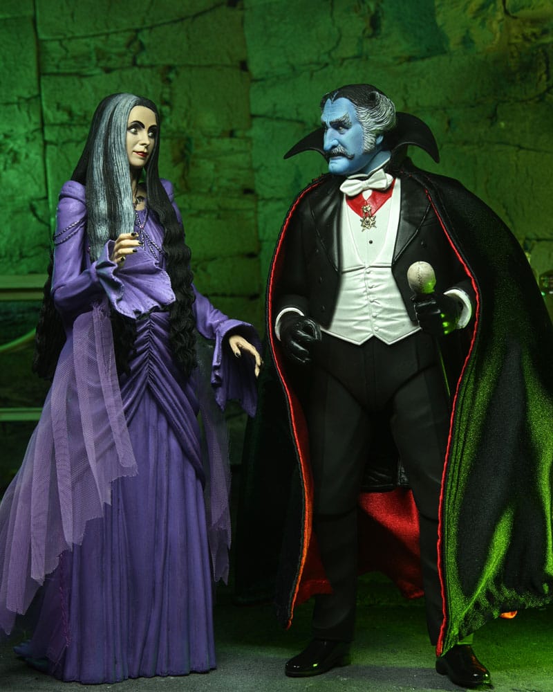NECA Rob Zombie’s The Munsters Ultimate Lily Munster Actionfigur
