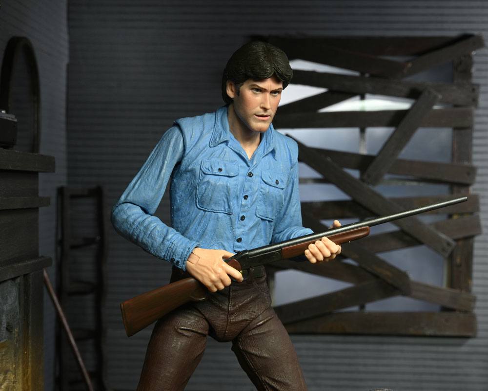 NECA Tanz der Teufel / Evil Dead Ultimate Ash Actionfigur