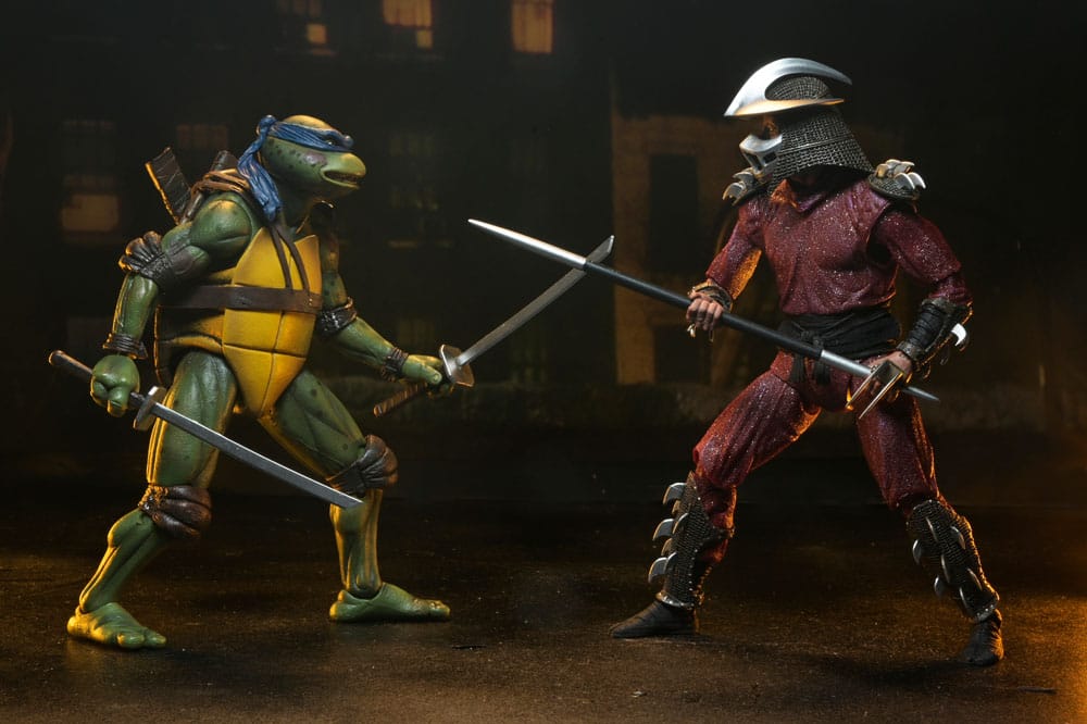 NECA Teenage Mutant Ninja Turtles (1990 Movie) Roof Top Battle Shredder vs Leo Actionfigur