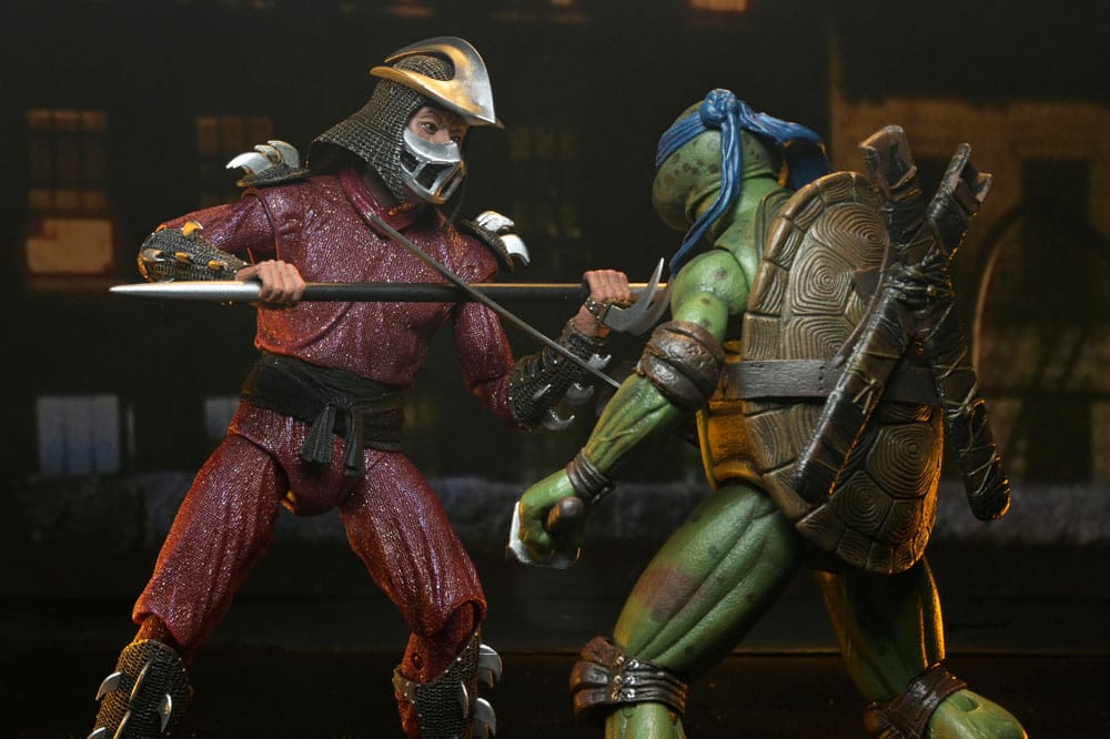 NECA Teenage Mutant Ninja Turtles (1990 Movie) Roof Top Battle Shredder vs Leo Actionfigur