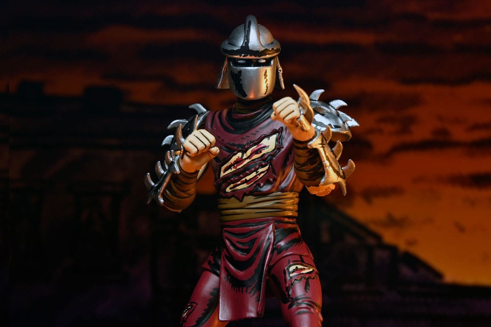 NECA Teenage Mutant Ninja Turtles Actionfigur Battle Damaged Shredder 18 cm