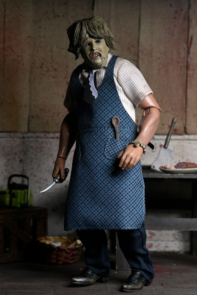 NECA Texas Chainsaw Massacre Leatherface With Old Lady Mask Clothed Actionfigur