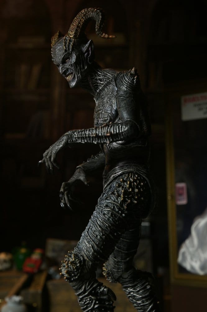 NECA The Conjuring Universe Ultimate Malthus the Demon Actionfigur