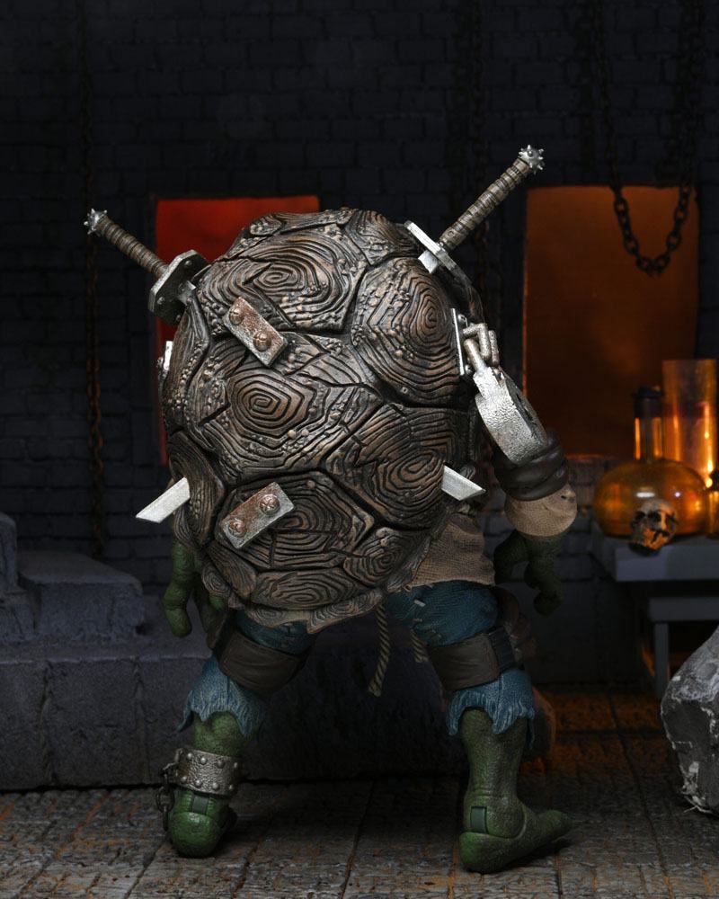 NECA Universal Monsters x Teenage Mutant Ninja Turtles Actionfigur Ultimate Leonardo as The Hunchback 18 cm