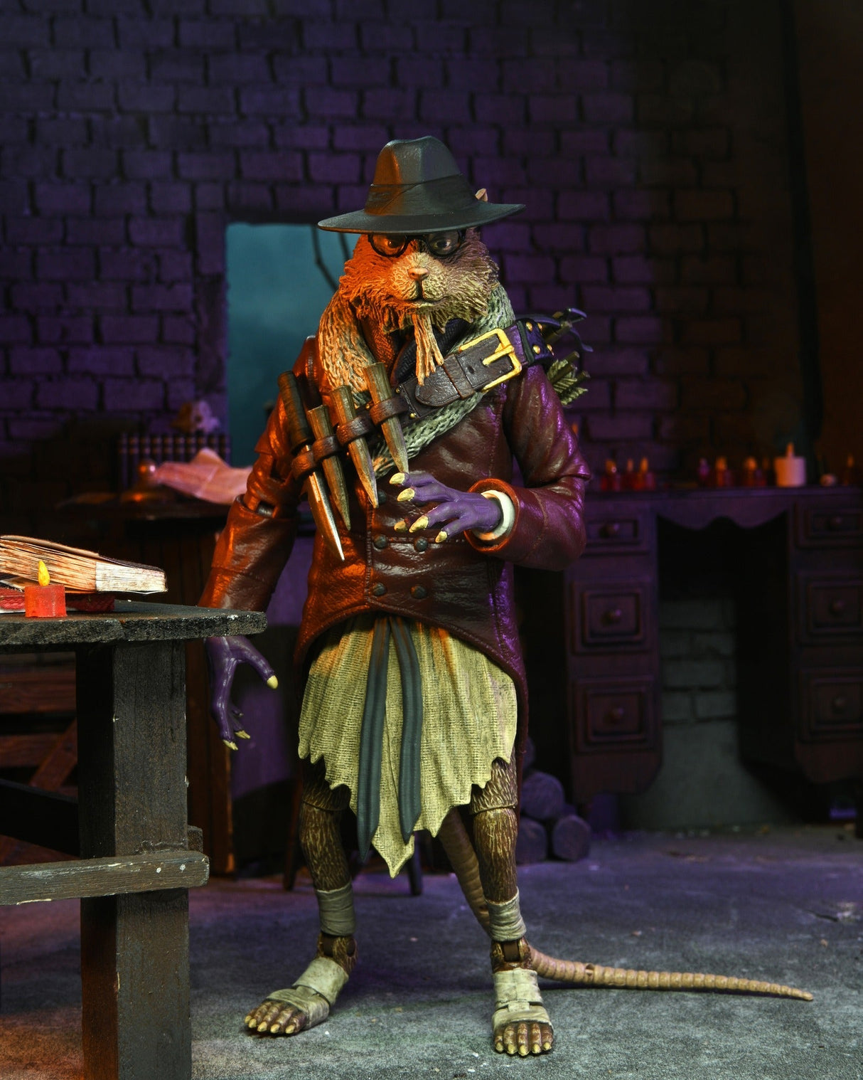 NECA Universal Monsters x Teenage Mutant Ninja Turtles Ultimate Splinter as Van Helsing Actionfigur