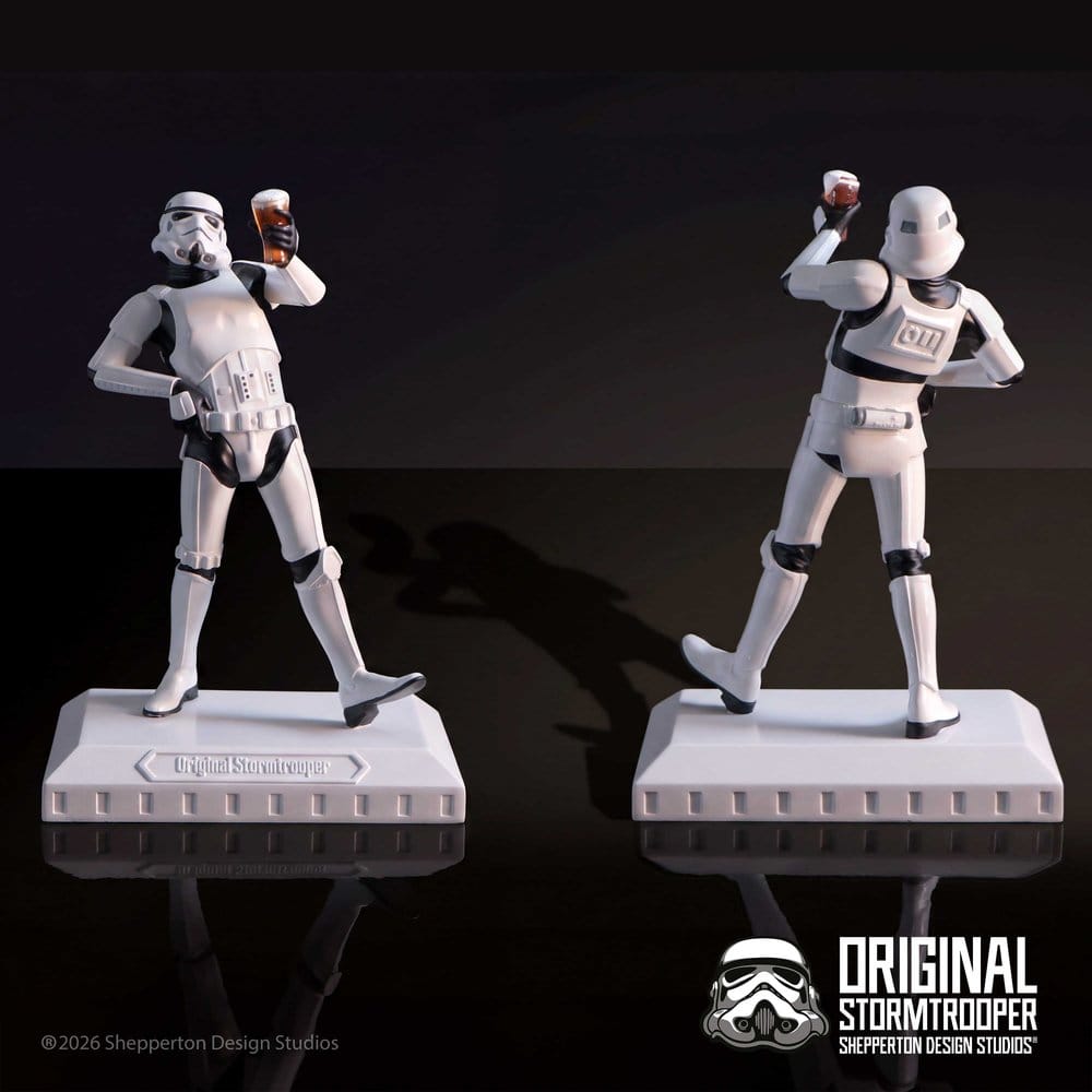 Nemesis Now Original Stormtrooper Raise a Glass Figur