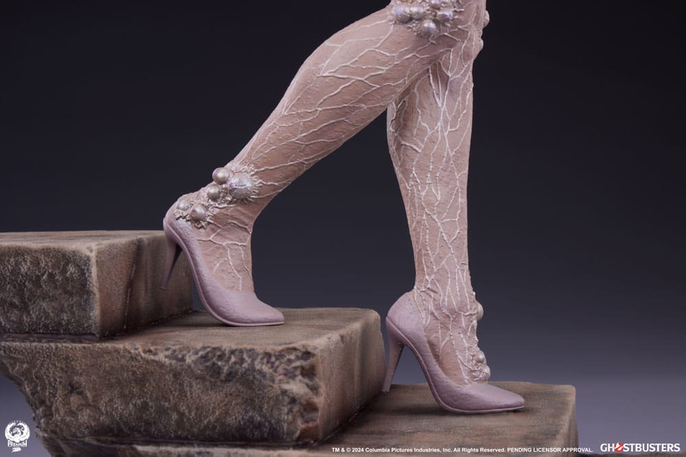 Premium Collectibles Studio Ghostbusters Gozer Premier Series 1/4 Statue