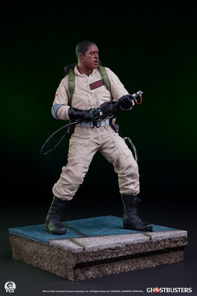 Premium Collectibles Studio Ghostbusters Premier Series Winston 1/4 Statue