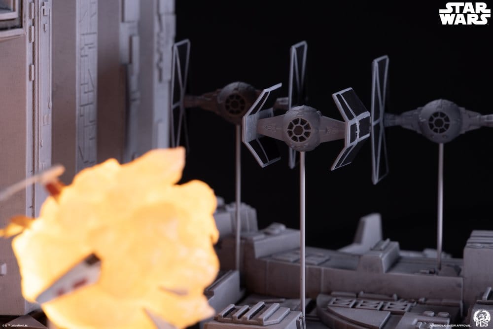 Premium Collectibles Studio Star Wars Trench Run Movie Moments Mini Scale Diorama