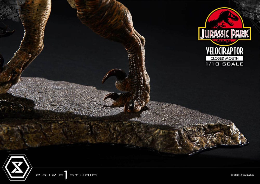 Prime 1 Studio Jurassic Park Velociraptor Closed Mouth 1/10 Statue