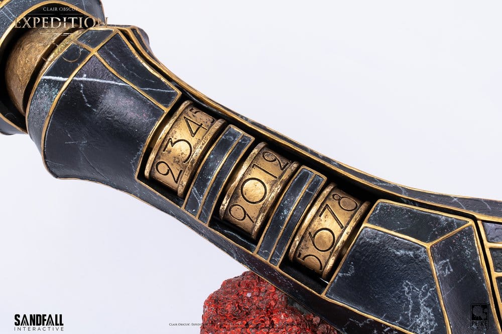 Pure Arts Clair Obscur Expedition 33 Scale Arm of Gustave 1/1 Replik