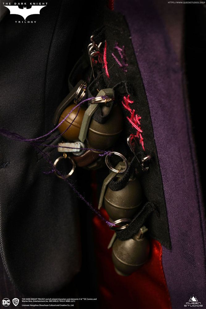 Queen Studios The Dark Knight Heath Ledger Joker Artists Edition 1/4 Statue - Beschädigte Verpackung