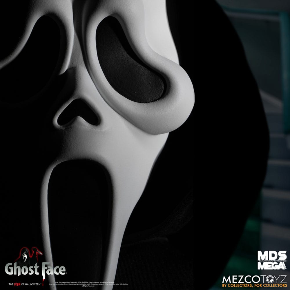 Scream - Ghost Face MDS Mega Scale 38 cm Puppe - BESCHÄDIGTE VERPACKUNG!