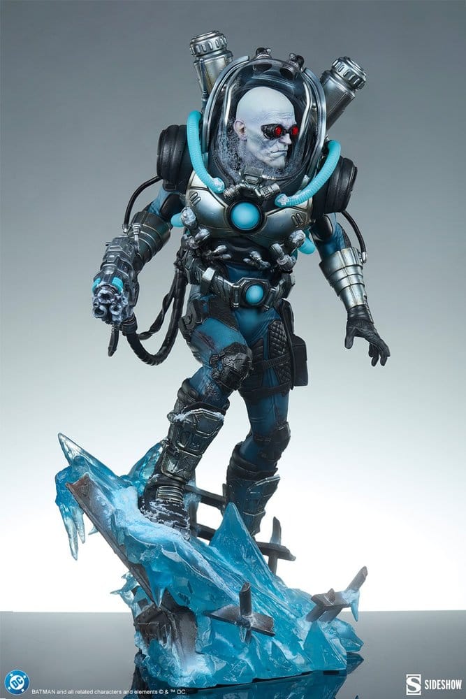 Sideshow Collectibles DC Comics Mr. Freeze Premium Format Statue