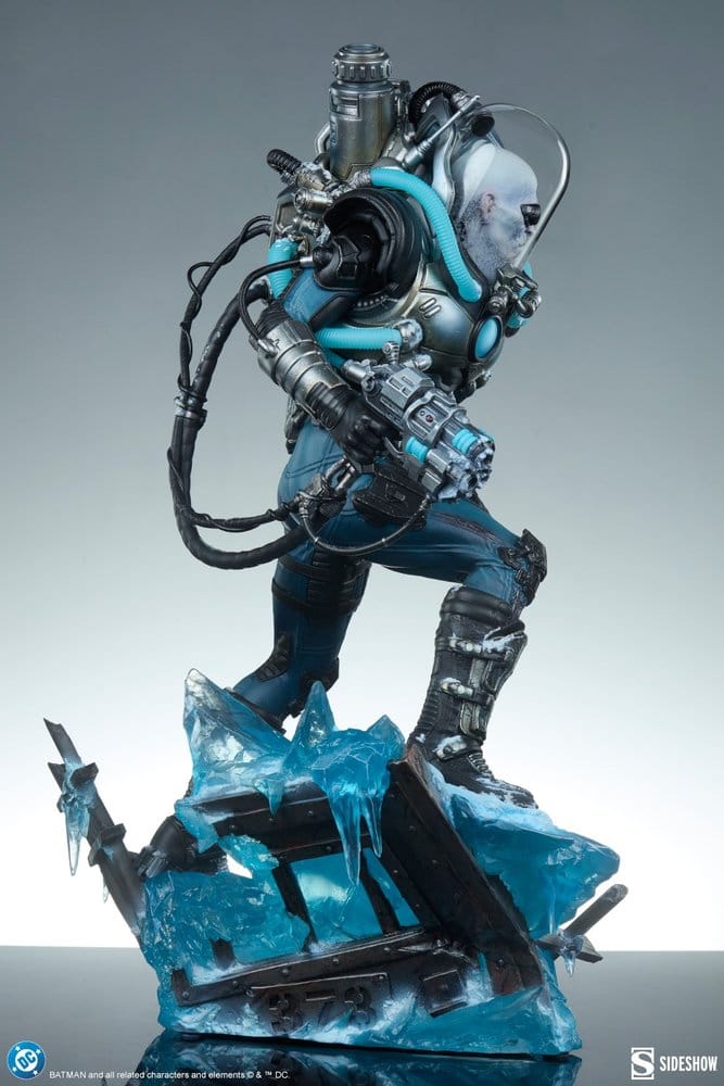Sideshow Collectibles DC Comics Mr. Freeze Premium Format Statue