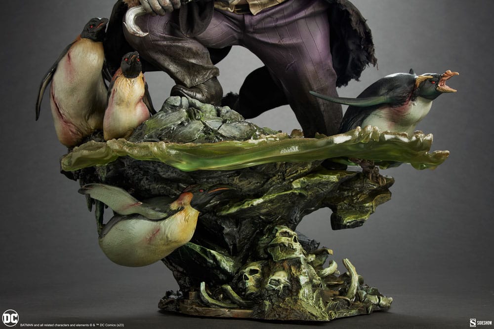 Sideshow Collectibles DC Comics The Penguin Premium Format Statue