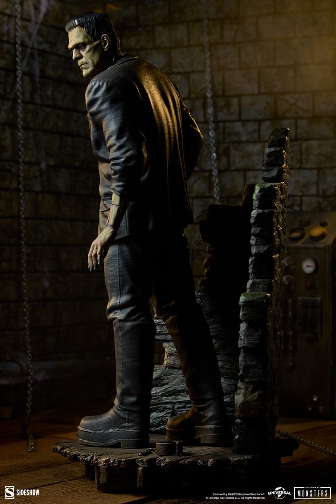 Sideshow Collectibles Frankenstein Frankenstein Premium Format Statue