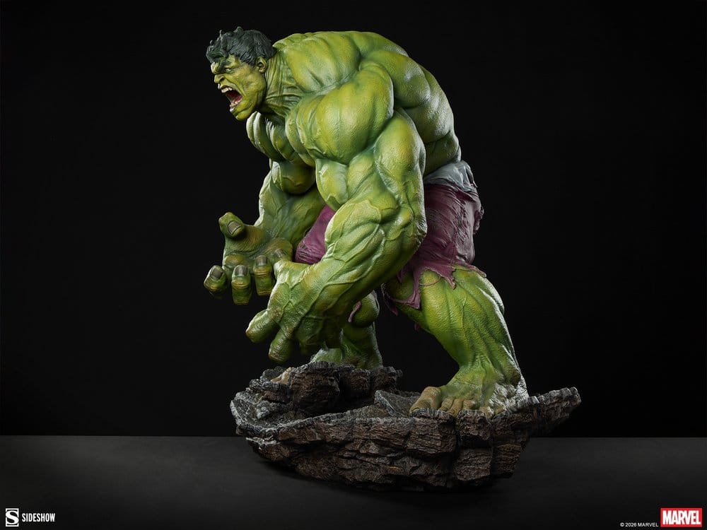 Sideshow Collectibles Marvel Premium Format Hulk Statue