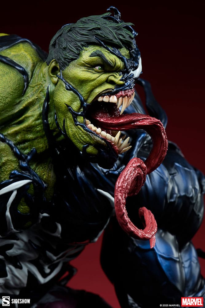 Sideshow Collectibles Marvel Venomized Hulk Premium Format Statue