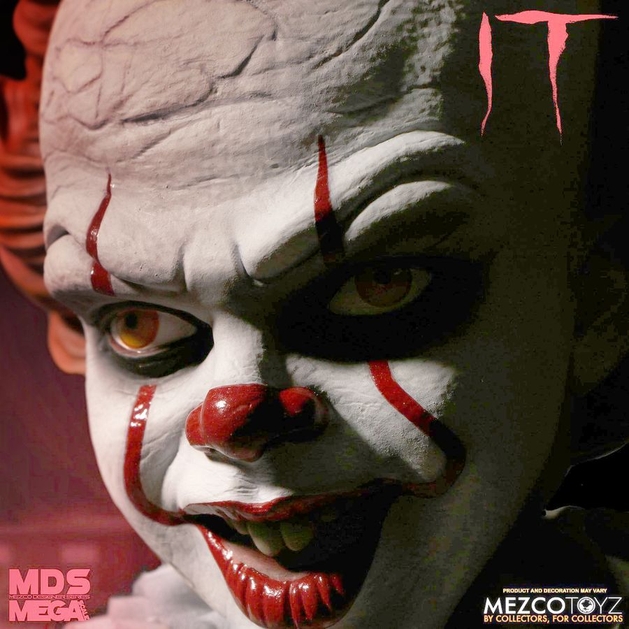 Stephen Kings ES 38cm Puppe Talking Pennywise Mega Scale von Mezco Toyz 4