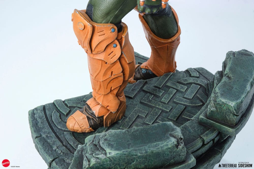 Tweeterhead Masters of the Universe Man-at-Arms Legends Maquette Statue