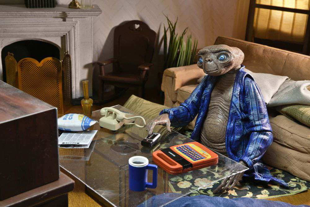 Ultimate Telepathic E.T. 40th Anniversary Actionfigur