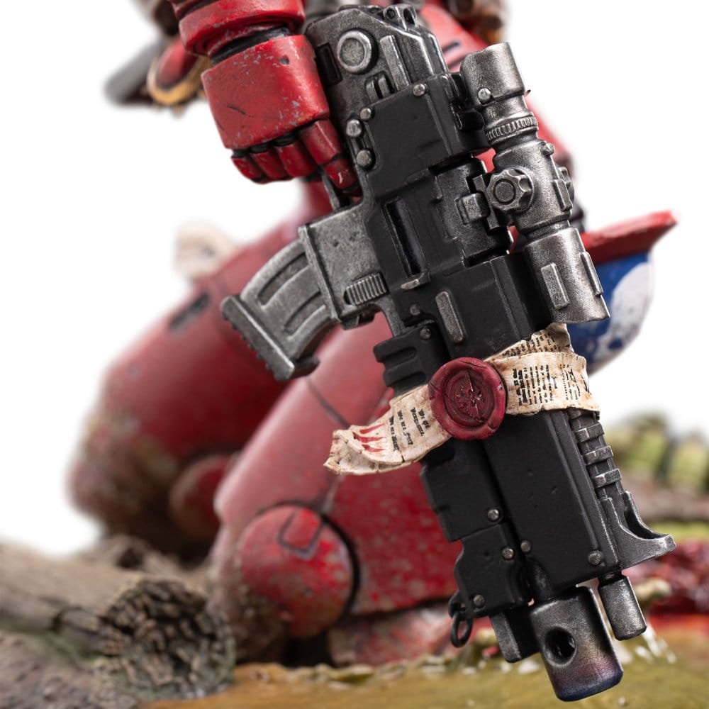 Weta Workshop Warhammer 40,000 Blood Angels Intercessor Sergeant 1/10 Statue