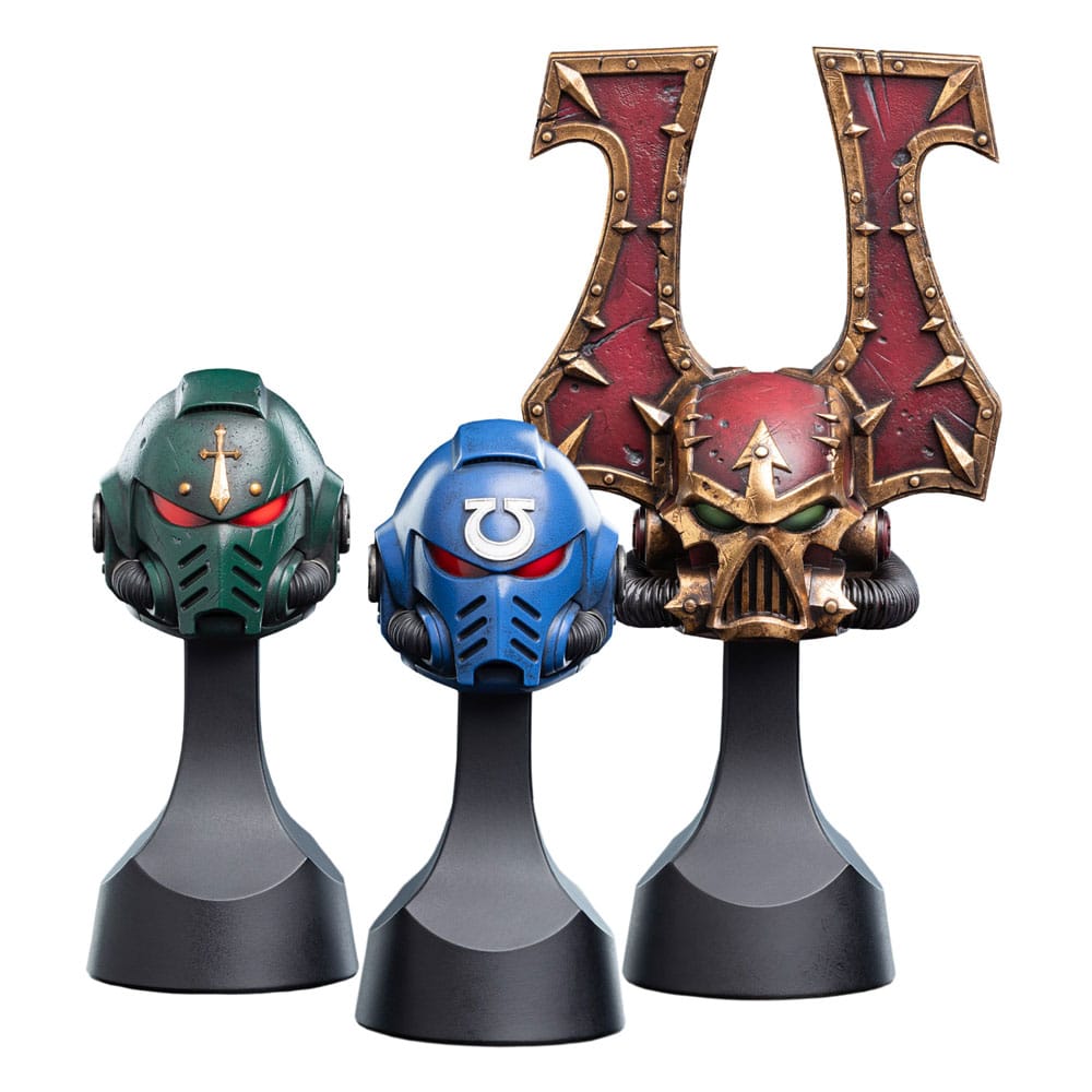 Weta Workshop Warhammer 40,000 Replik 1/4 Ultramarines Helm 12 cm