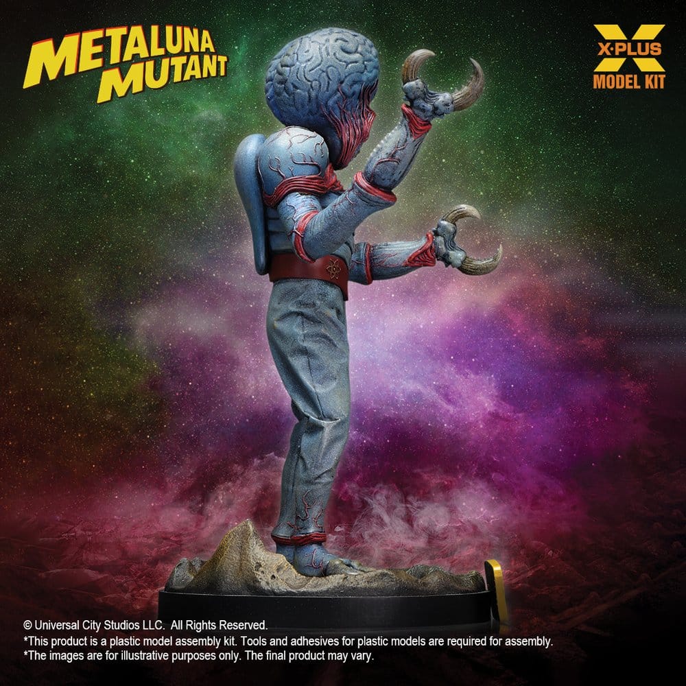 X-Plus Universal Monsters Metaluna Mutant 1/8 Plastic Model Kit