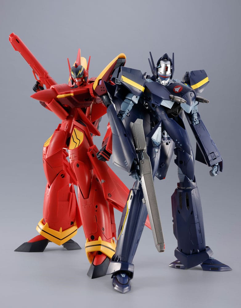 Macross 7 VF-17S Nightmare Stealthvalkyrie (Gamlin Kizaki use) DX Chogokin Actionfigur