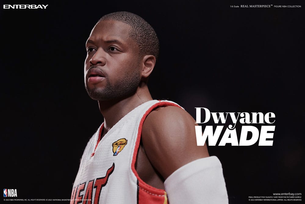 NBA Collection Real Masterpiece Actionfigur 1/6 Dwyane Wade 30 cm - Beschädigte Verpackung
