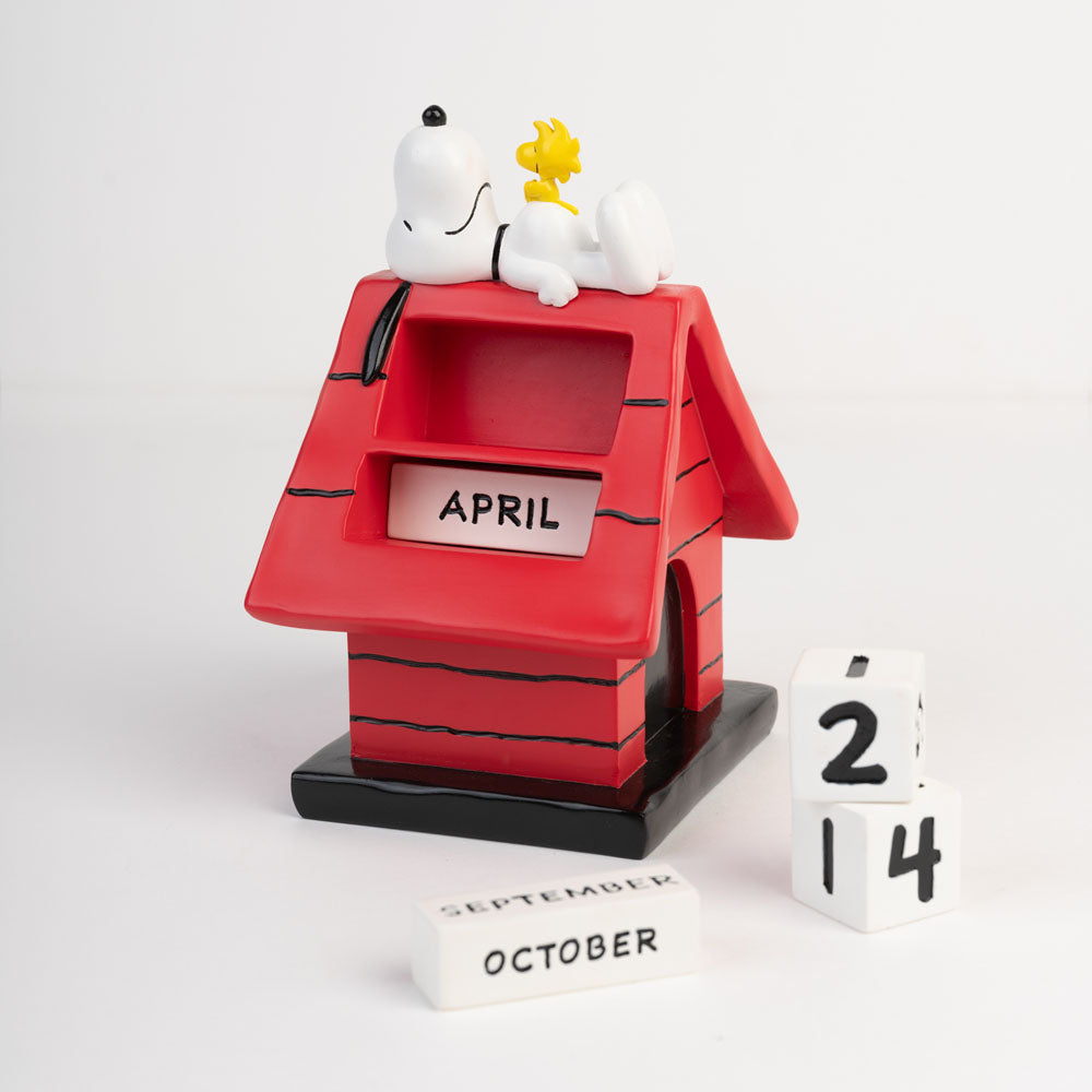 Peanuts Snoopy Hundehütte 3D Ewiger Kalender